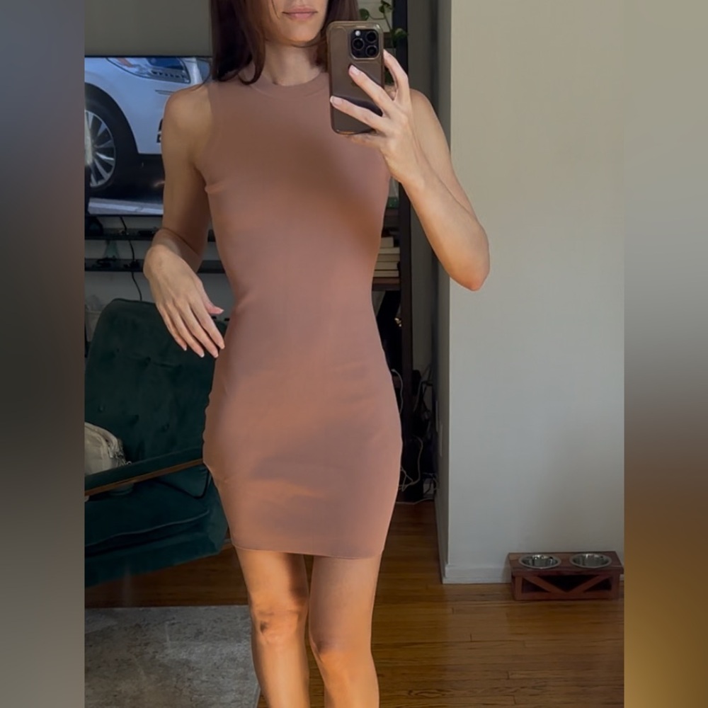 Victoria Beckham VB Body - Picture 4 of 11
